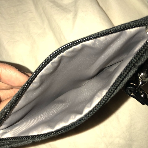 Coach wristlet - Picture 4 of 4